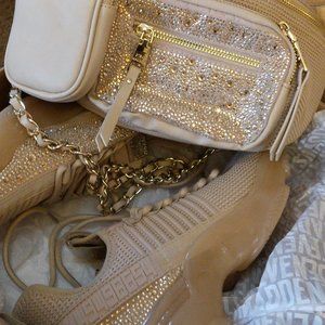 Steve Madden Tennis & Matching Fanny Pack